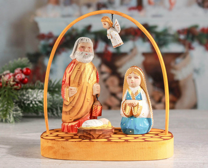 Nativity set Baby Jesus and angel gold and red