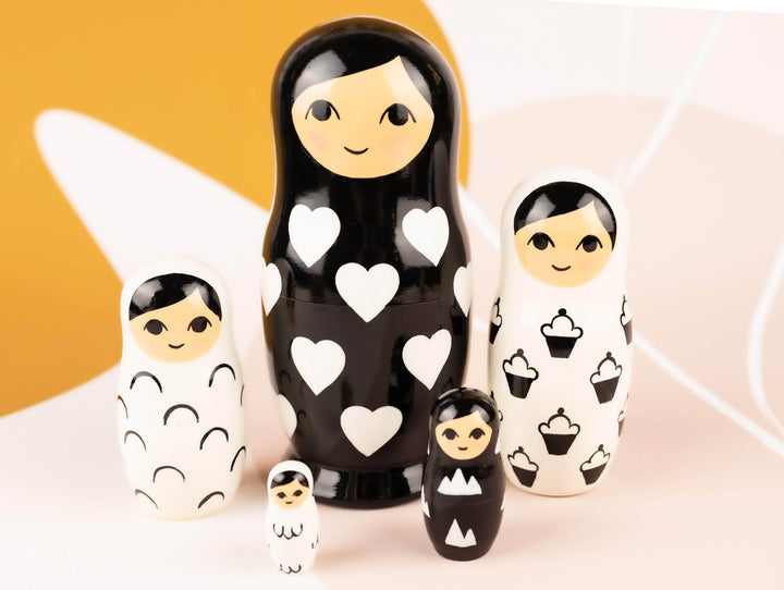 Nesting dolls black and white hearts (Valentine's day gift idea)